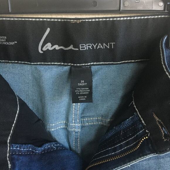 Lane Bryant Medium Wash Straight Leg Fit Jeans 26 - Picture 7 of 12